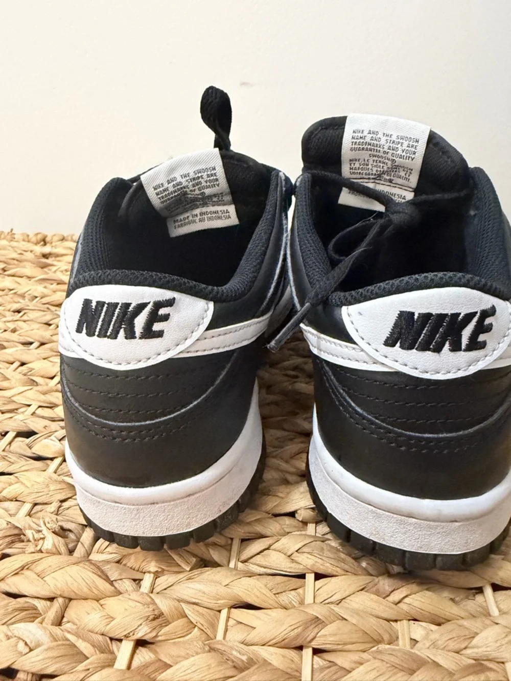 Kids Nike Dunk Low Retro Black White Panda - Picture 3 of 6